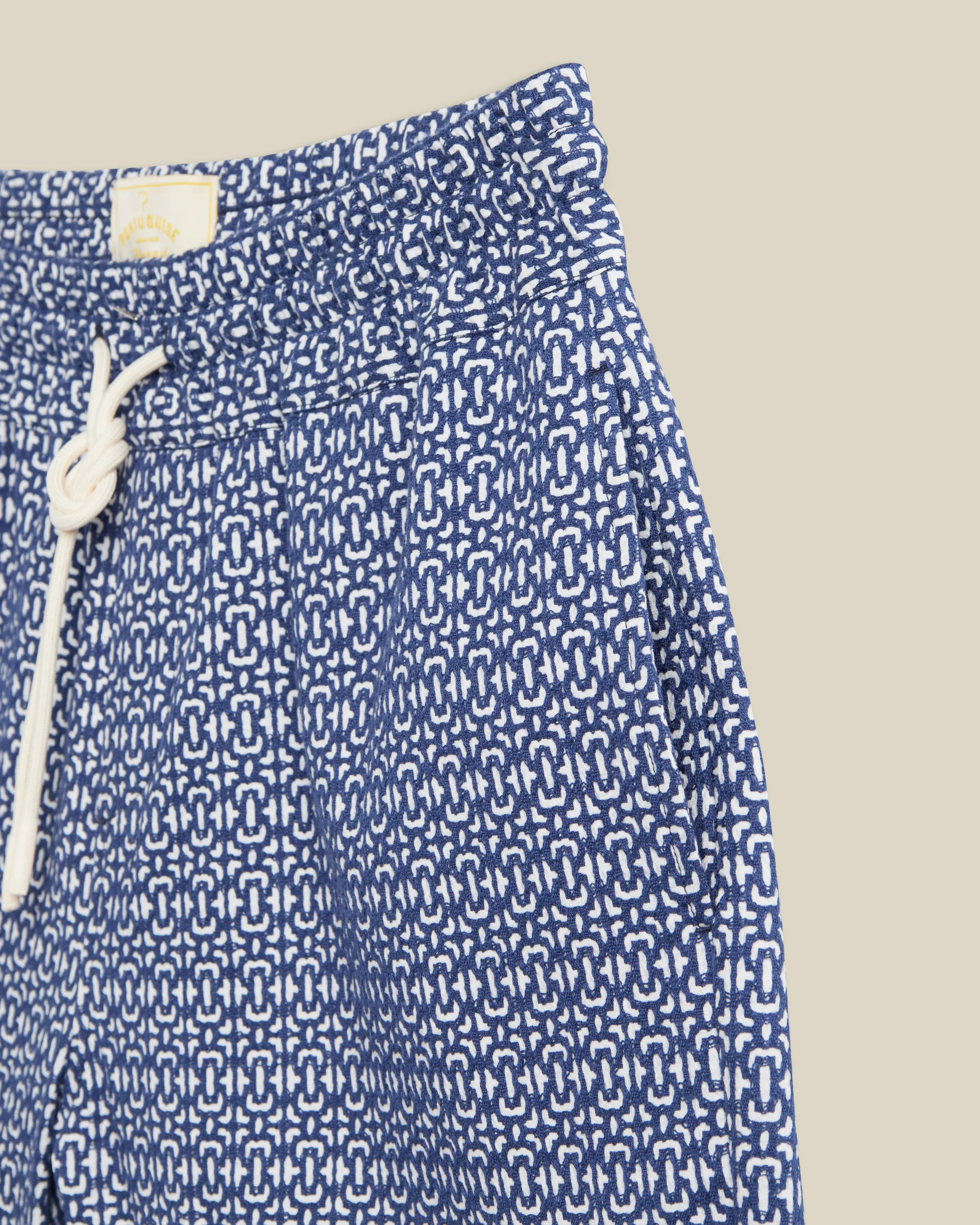 ABSTRACT TILE SHORTS - BLUE - Image 3